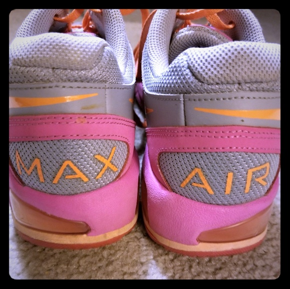 Nike Shoes - 🏃‍♀️ Nike Run Max Lites size 7